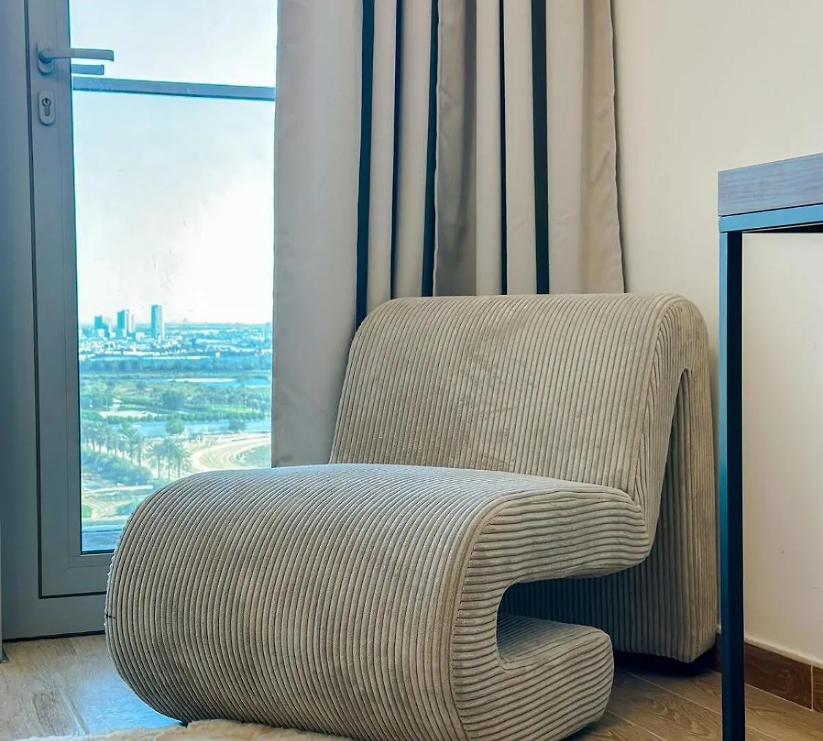 Luxury Meets Serenity 2Br Apt In Noura Tower Dubai