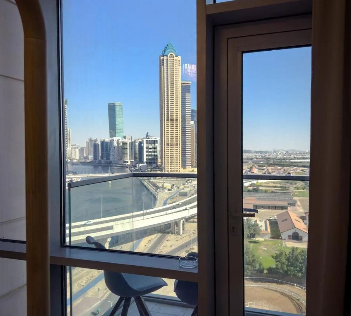 Apartment Luxury Meets Serenity 2Br Apt In Noura Tower Dubai