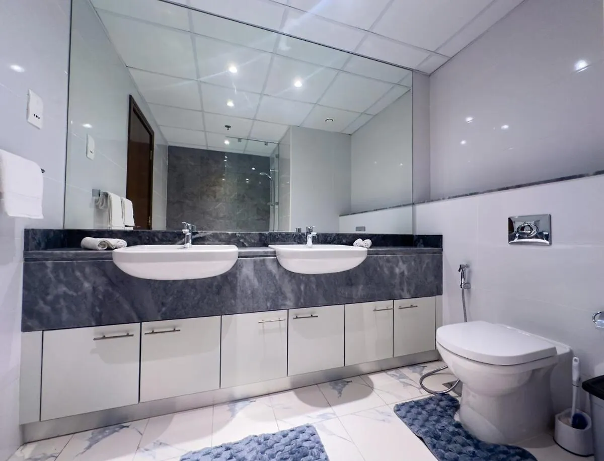 Luxury Meets Serenity 2Br Apt In Noura Tower Dubai